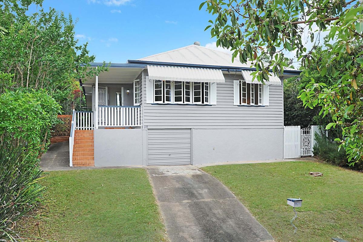 Hot Property - Tidy House in a Great Location