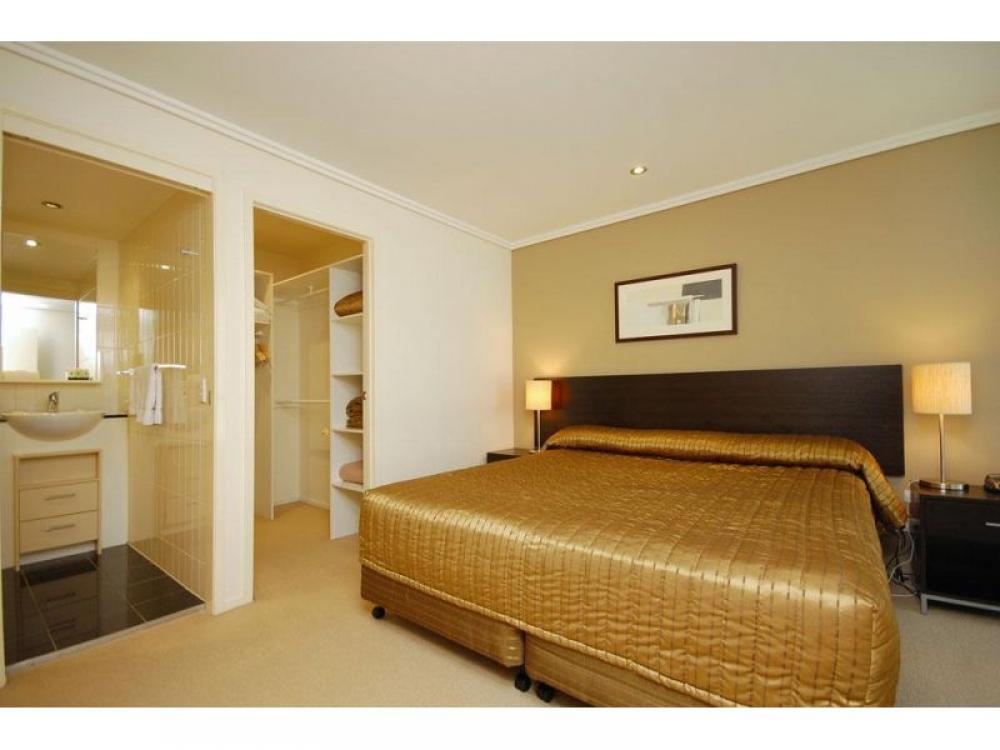 Amazing 2 Bedroom Apartment Fully Furnished, Brisbane City ID 1053
